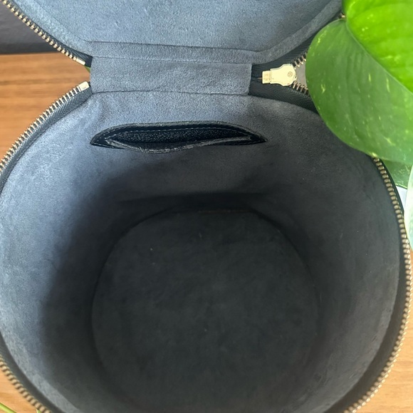 Louis Vuitton Epi Cannes Vanity Handbag Black Cosmetic Case - Picture 11 of 14